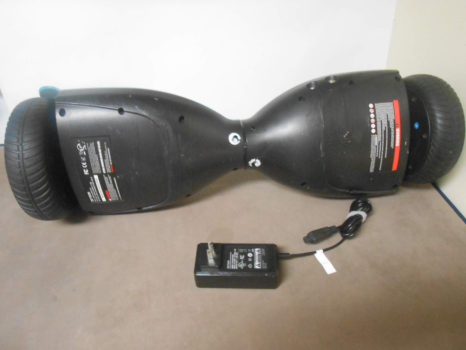 Jetson Sphere Self Balancing Scooter Hoverboard Teal Black, with charger
