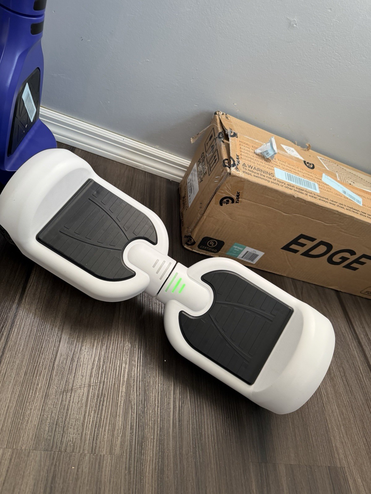 Hoverstar Electric Self-Balancing Scooter White, 9mph, 8mi Range, LED Lights
