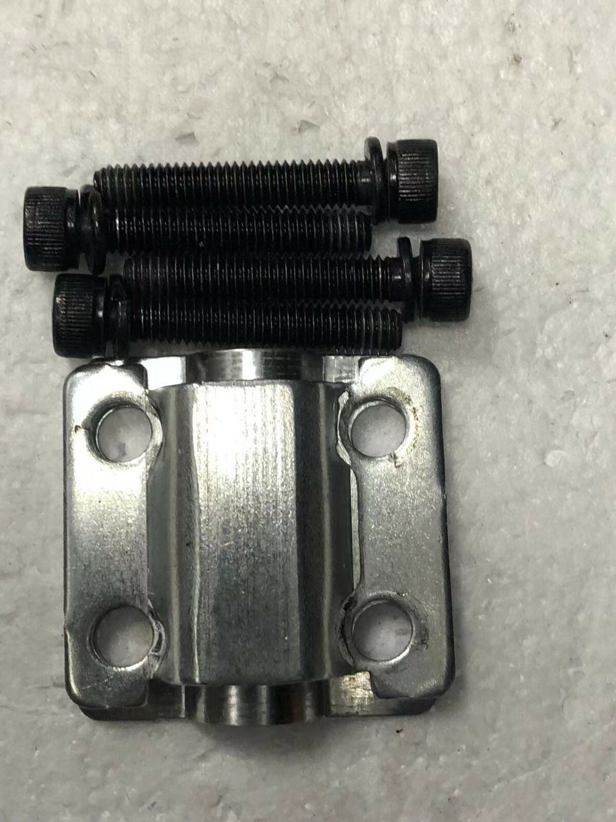 Hover-1 Superfly Balancing Scooter Wheel Mounting Bracket Holder w Bolts