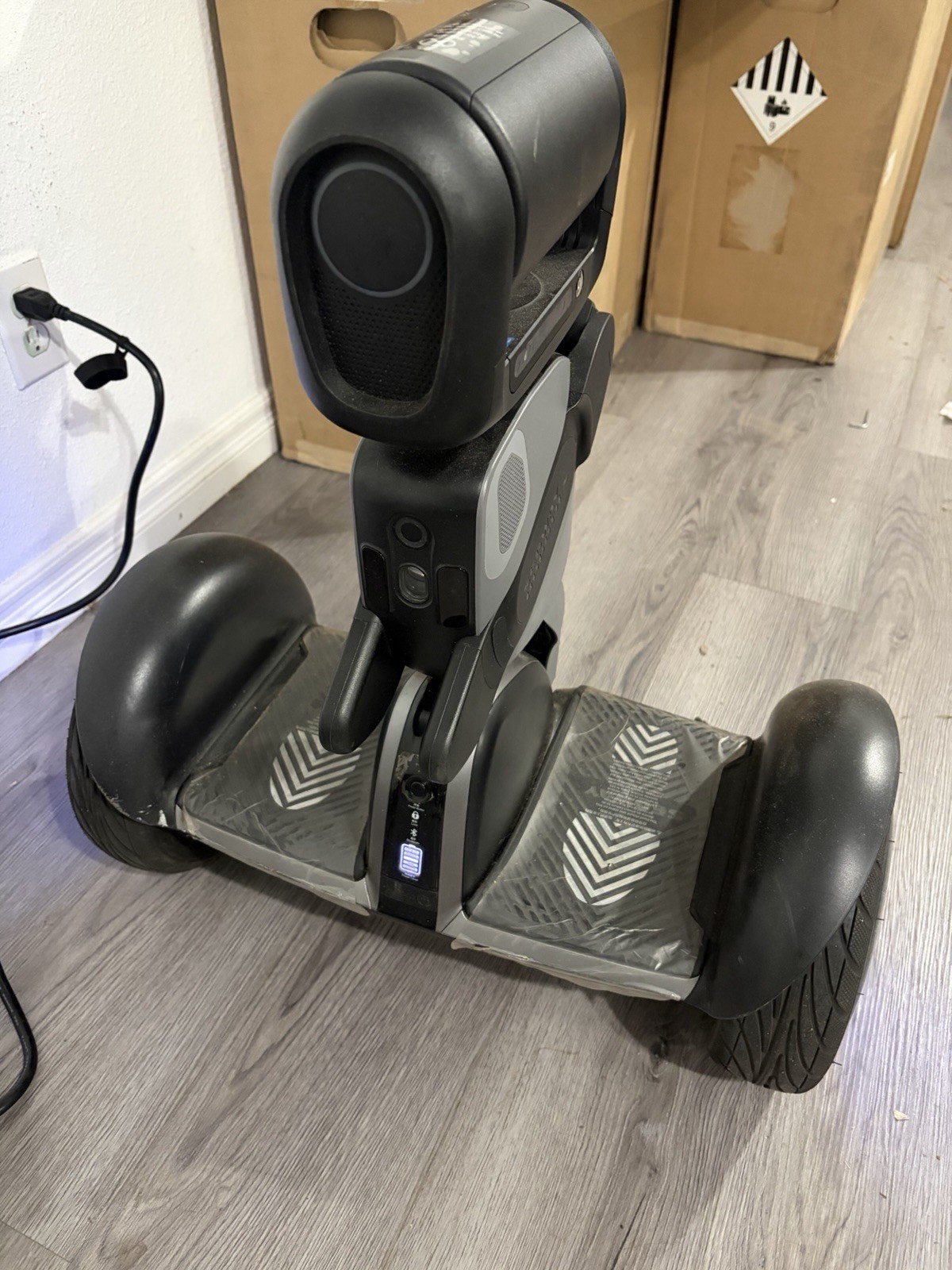 Segway Ninebot Loomo Self-balancing Scooter – Robot Function Disabled UL 2272