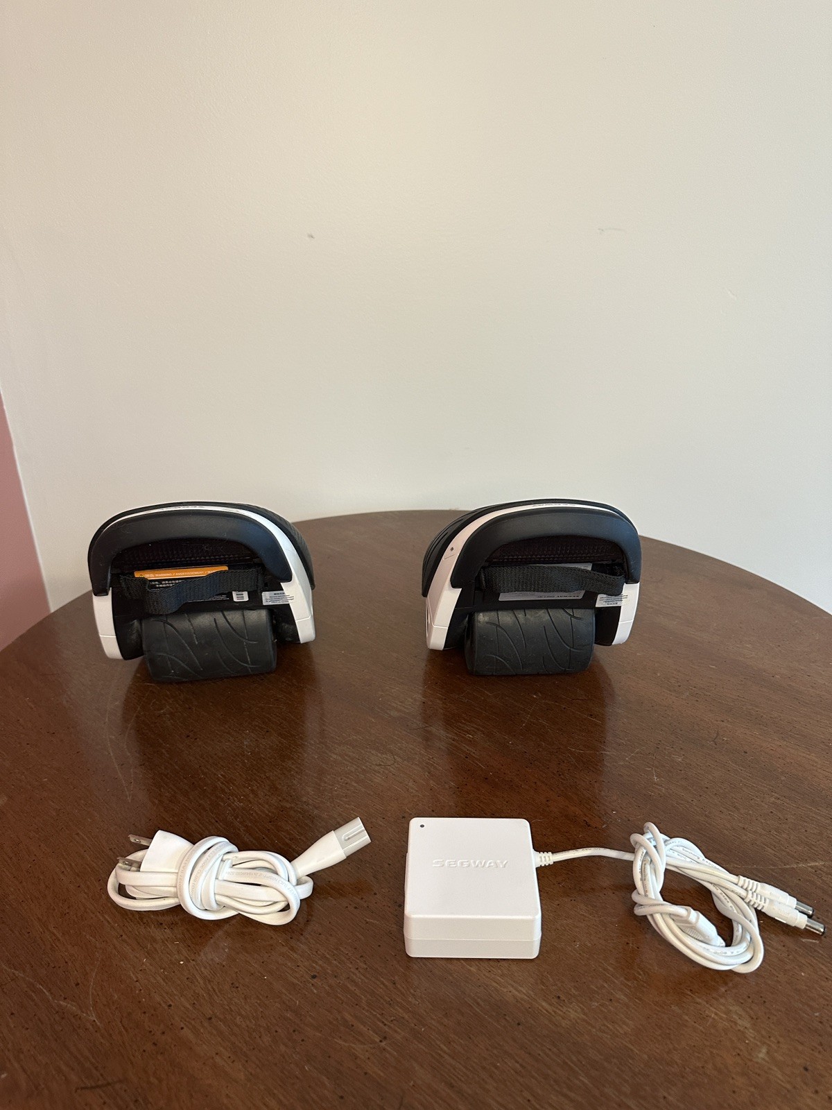 Segway Ninebot Drift W1 Hover Shoes Pair *TESTED WORKS* Charger Included