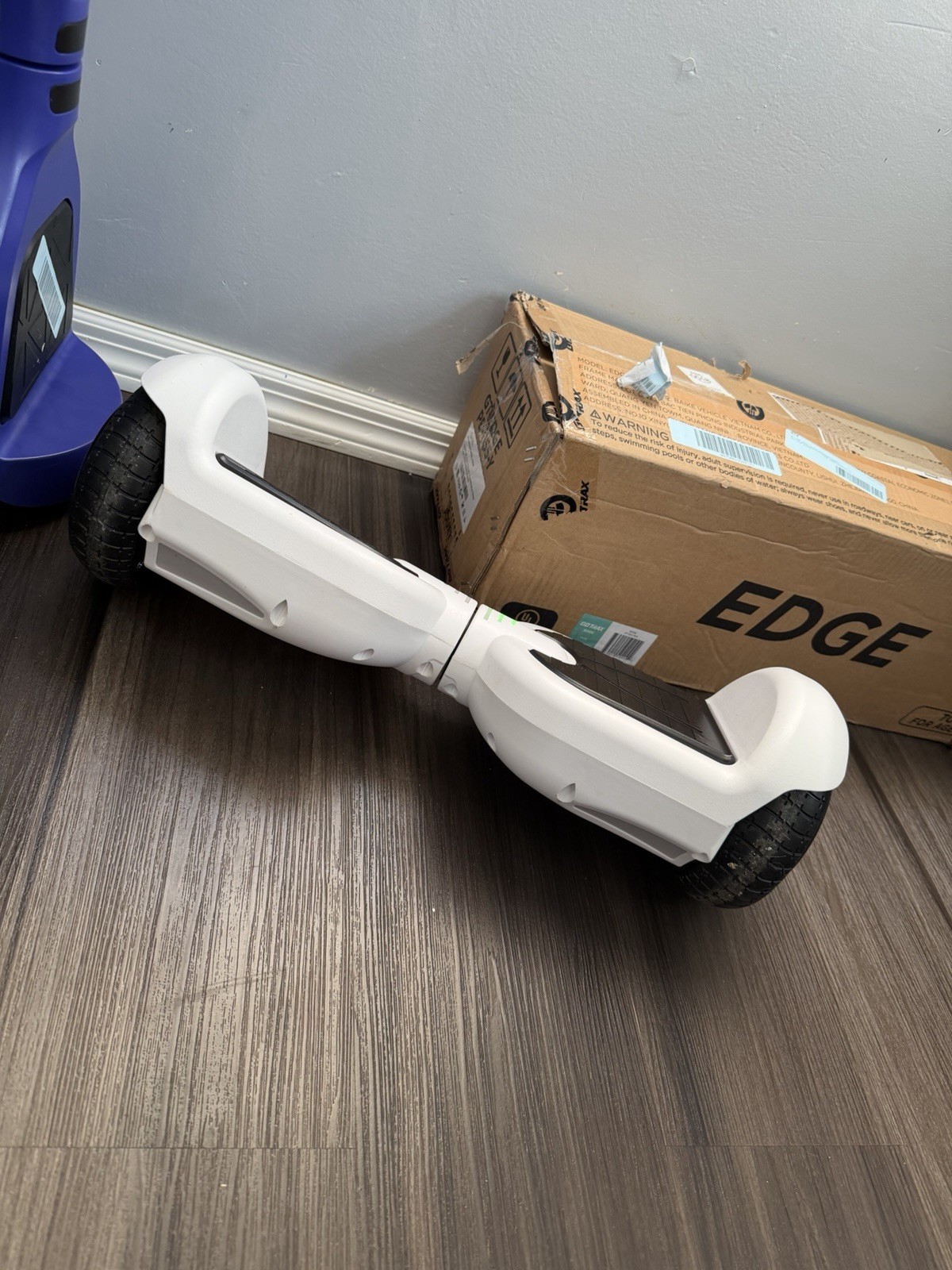 Hoverstar Electric Self-Balancing Scooter White, 9mph, 8mi Range, LED Lights