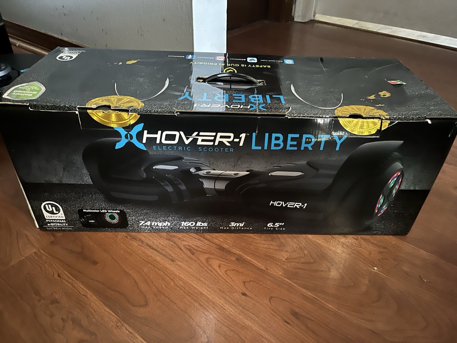 Hover-1 Liberty Self Balancing Scooter Black Multicolor LED Wheels 7.4mph 3mi