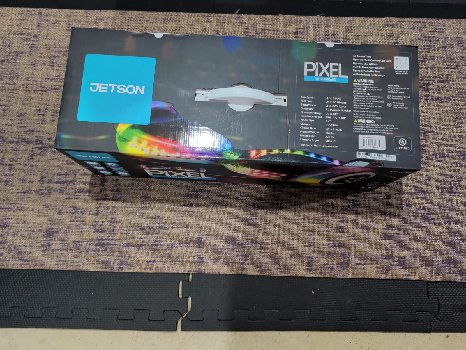 Jetson Pixel Electric Hoverboard With Bluetooth Speaker, LED Lights White – New.