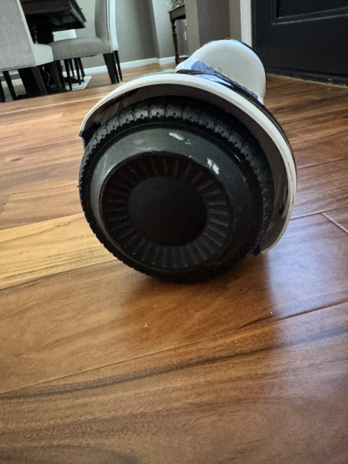 White Self Balancing hoverboard 10mph no charger HY-A12B Certified to UL 2272.