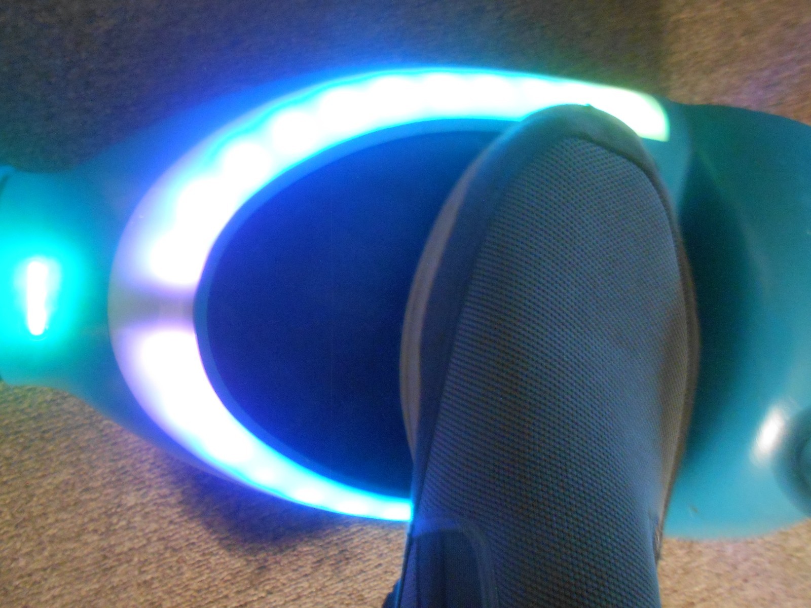 Jetson Sphere Self Balancing Scooter Hoverboard Teal Black, with charger