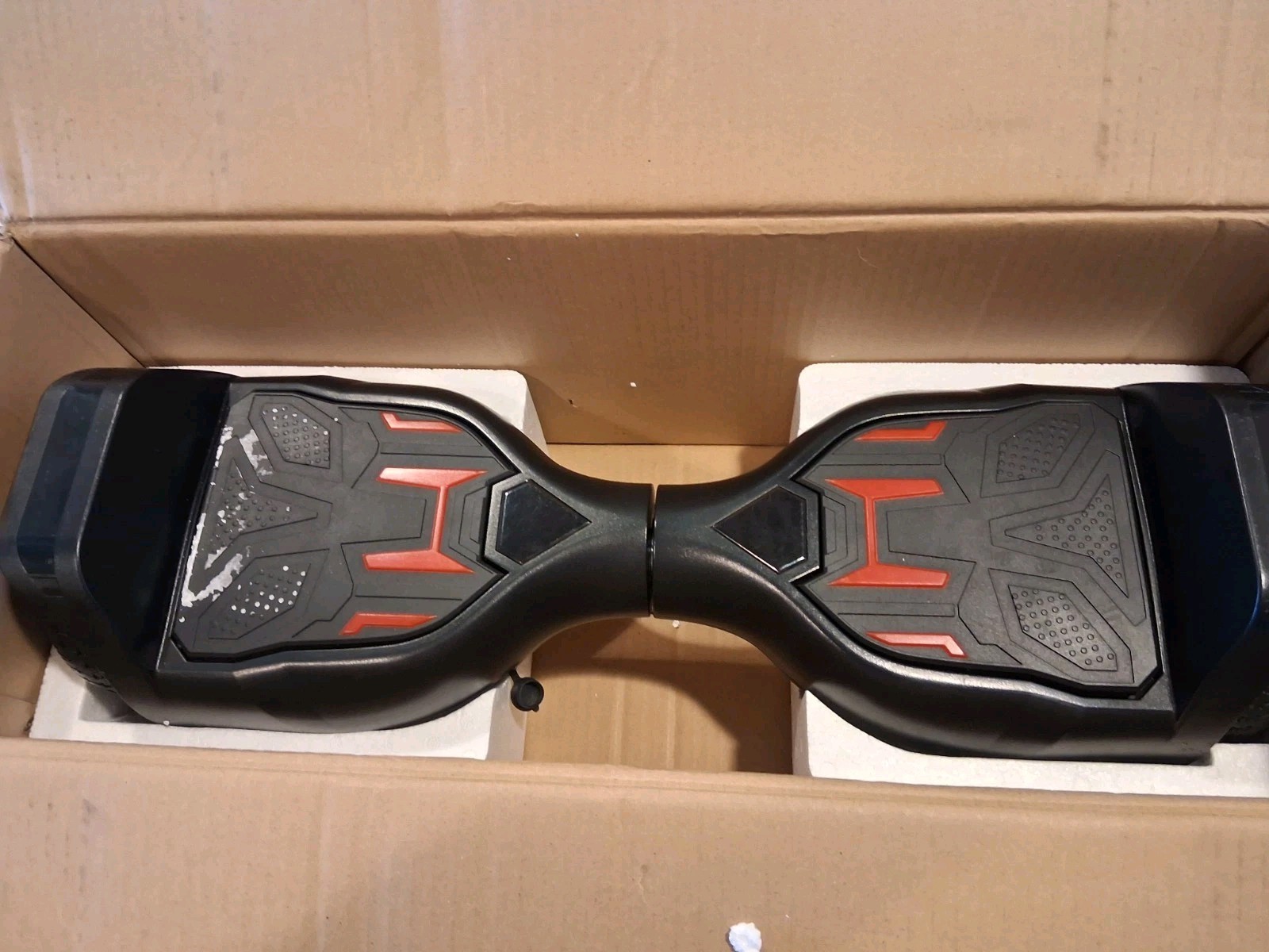 Black Swagtron T580 Twist. Open Box, But Was Tested Once. Free Shipping.