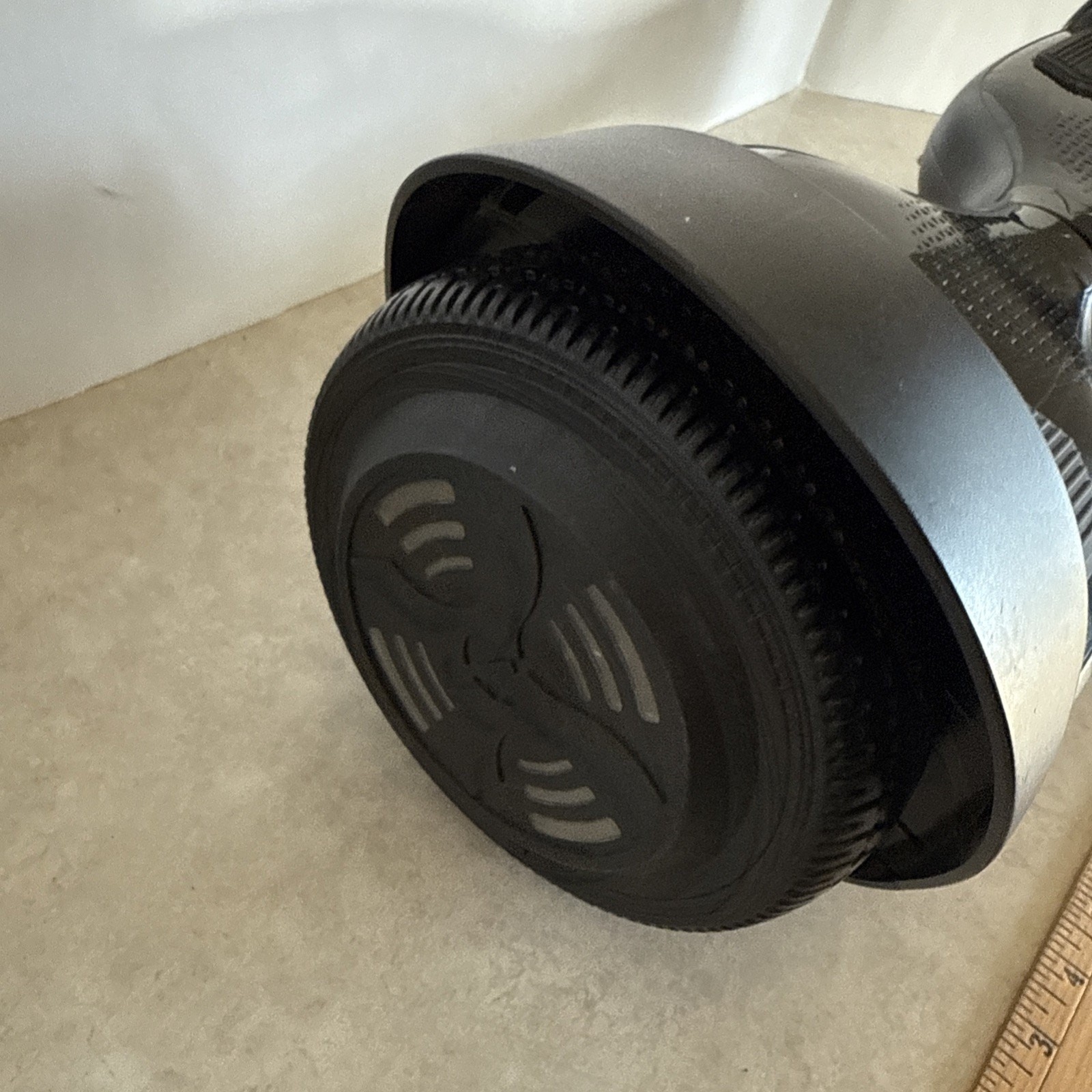 Hover 1 Blast Hoverboard 36 V. Doesn’t Turn On No Charger uL2272 certified Parts